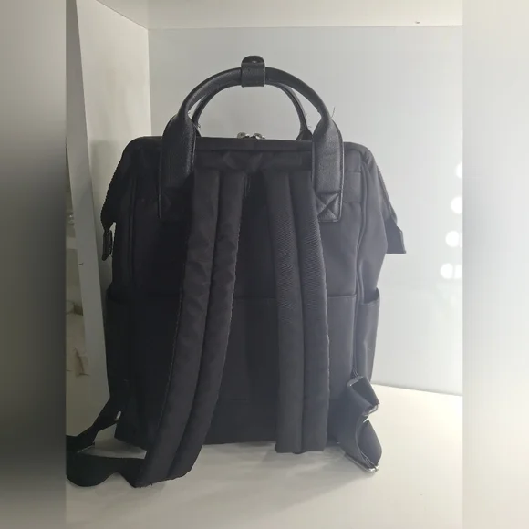Baggallini Soho Backpack EUC - Picture 2 of 5